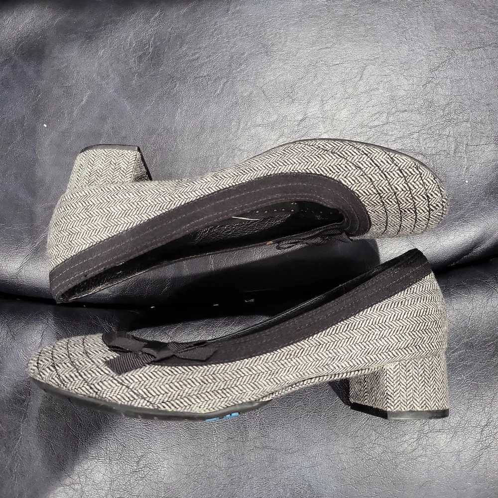 Women's Heels - Picture 5 of 9